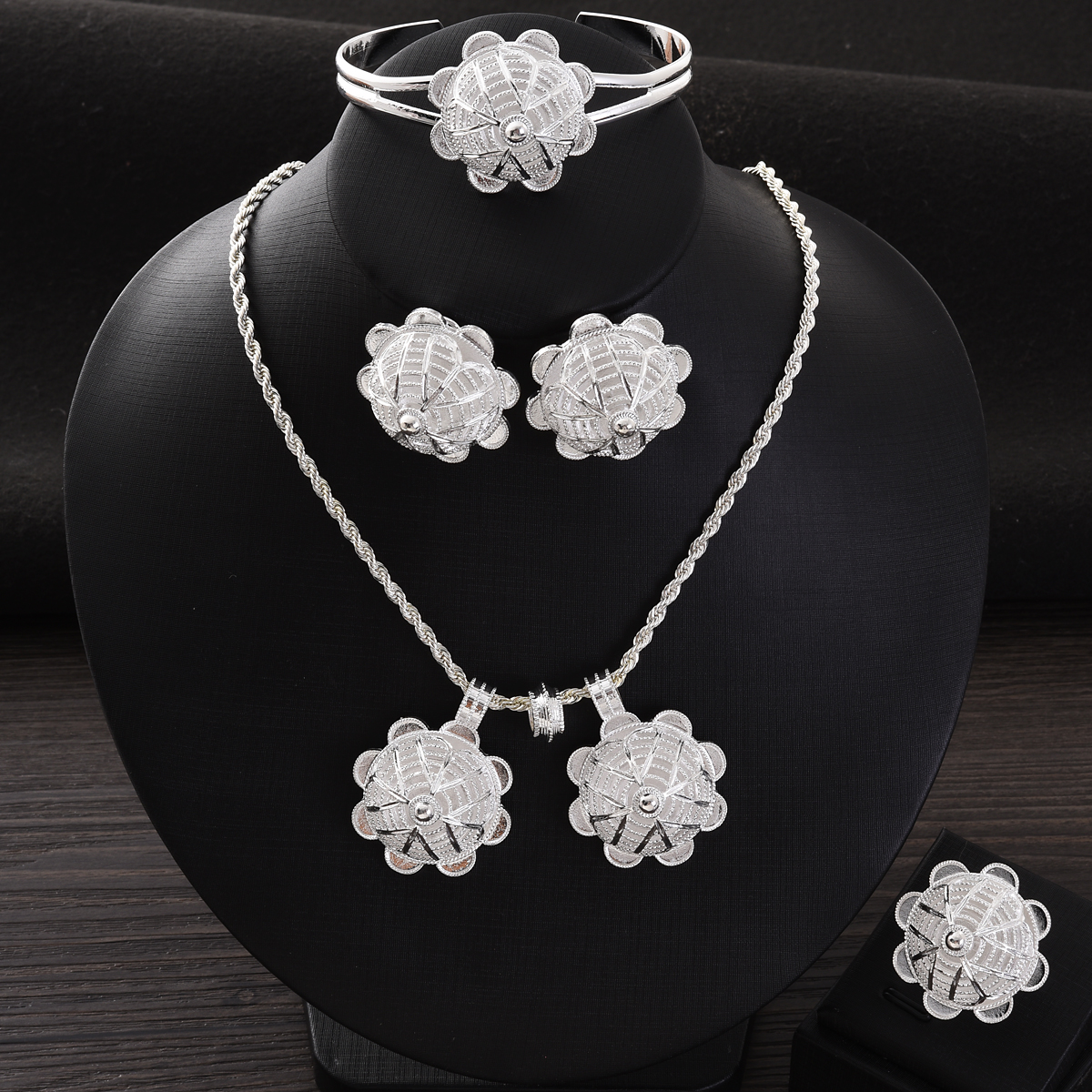 Men'S Accessories Dubai - Africa Silver Color Jewelry Accessory Set