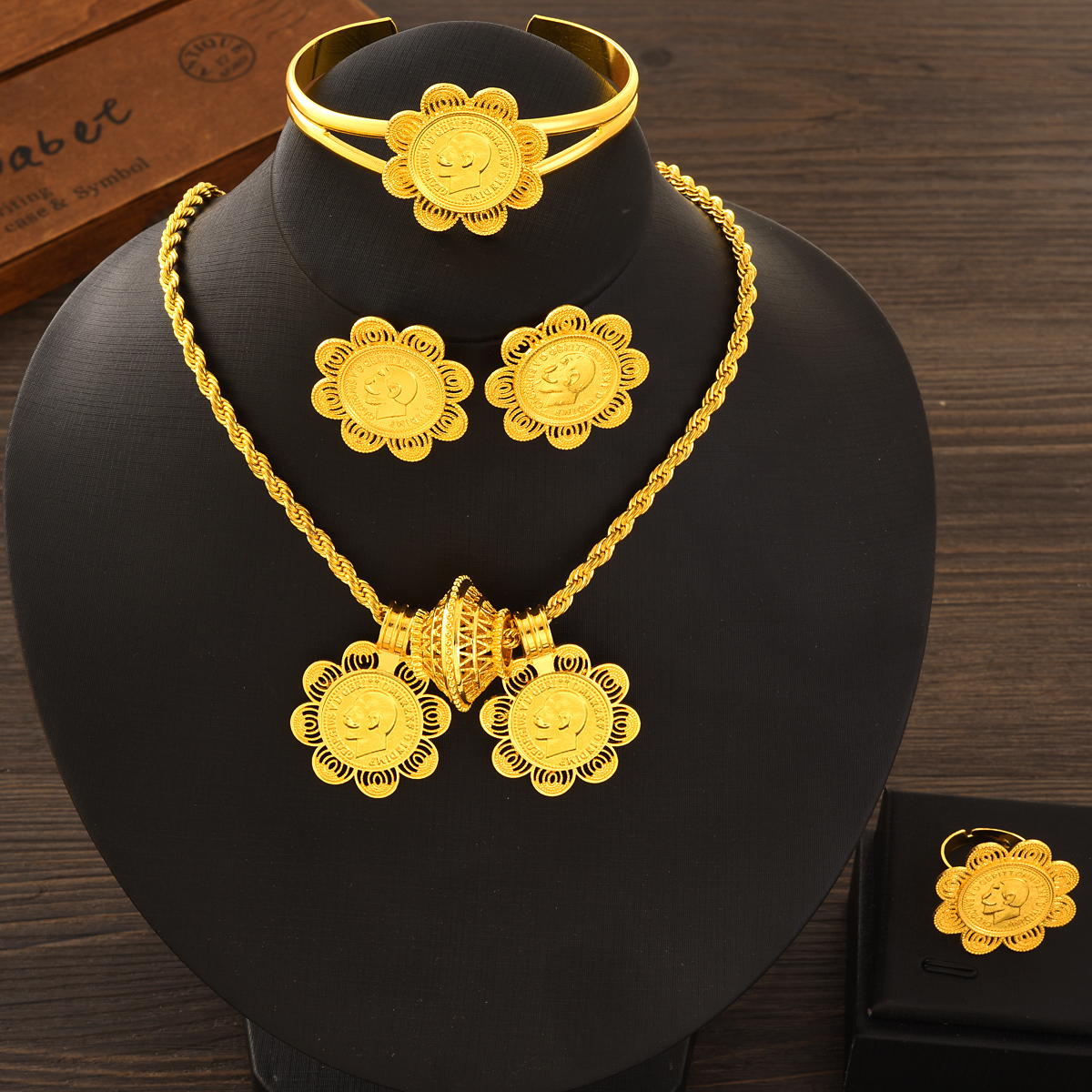 Men'S Accessories Dubai - Dubai 24k Gold Plated Double Pendant