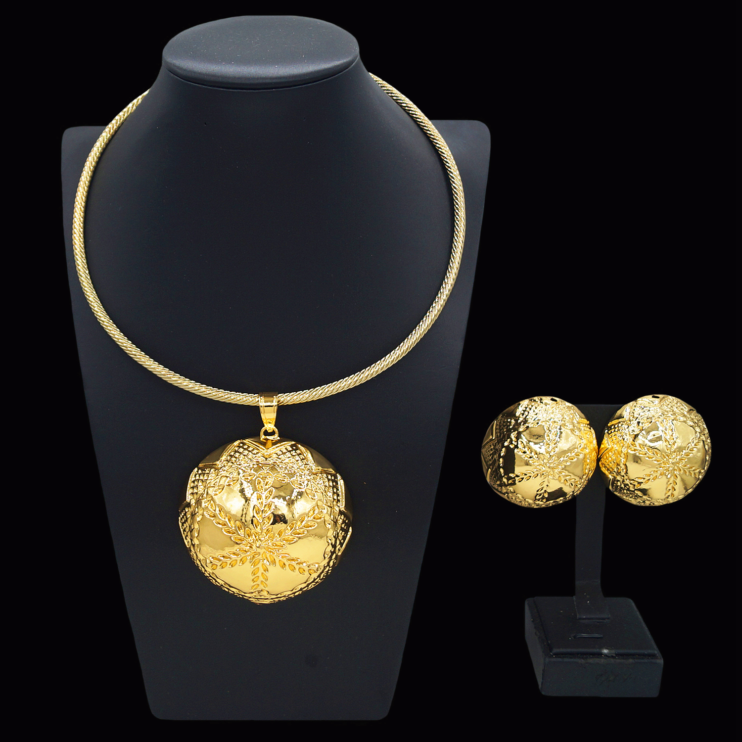 A two-piece set of hollow copp - Men'S Accessories Dubai 리뷰 및 가격