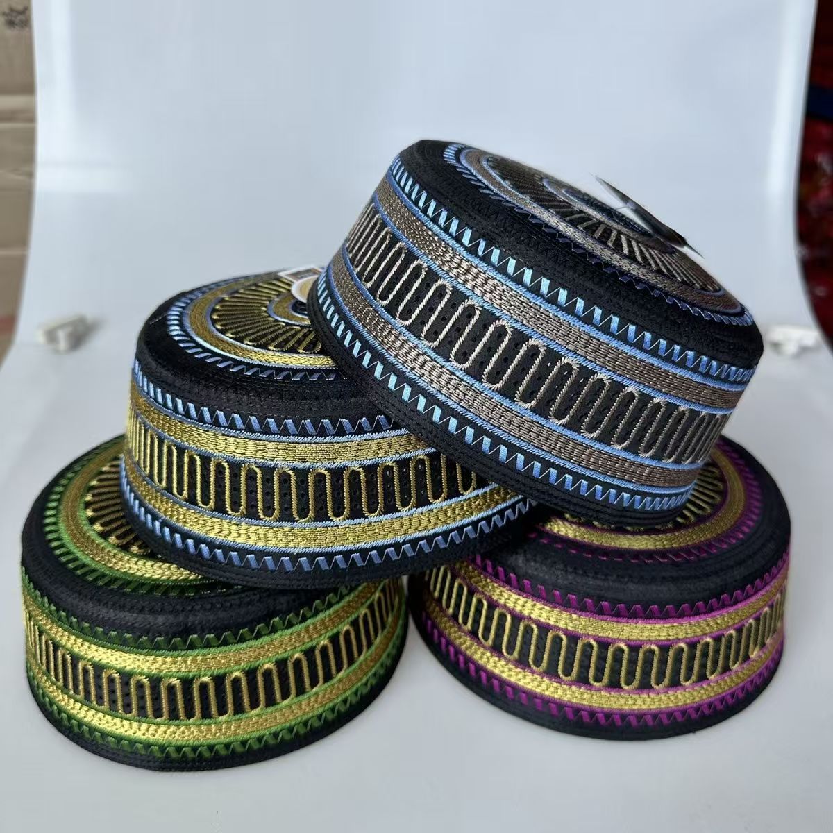 Muslim Caps Red Black for Men  - Men'S Accessories Dubai 리뷰 및 가격