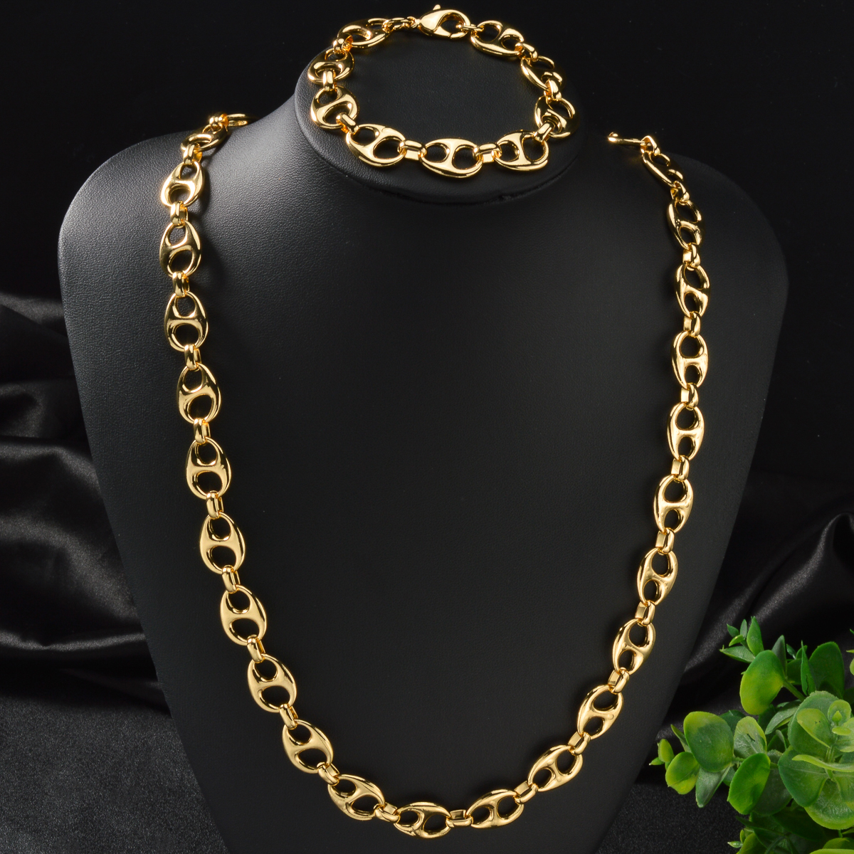 Pig Nose 18k Gold Plated Neckl - Men'S Accessories Dubai 리뷰 및 가격