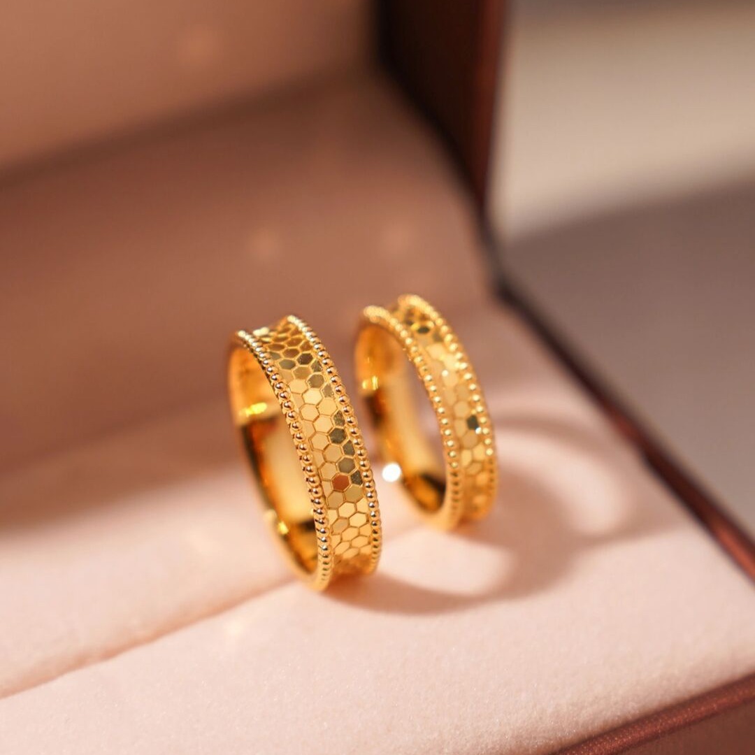 Pure Gold Color Shine Honeycom - Men'S Accessories Dubai 리뷰 및 가격