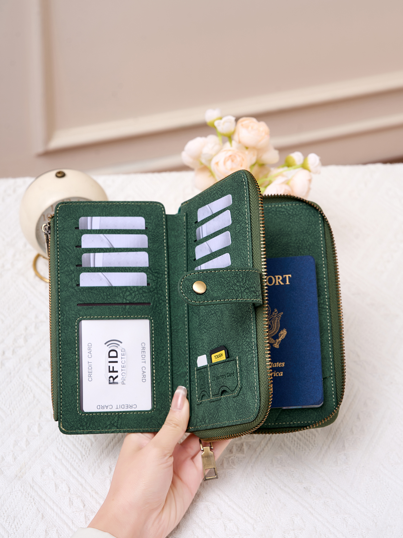 RFID Blocking Passport Holder  - Men Accessories Wrist 리뷰 및 가격